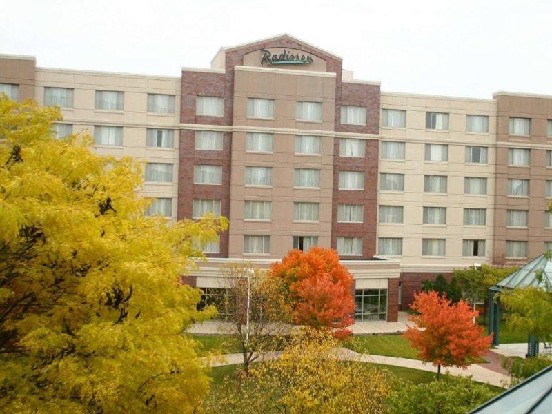 Wyndham Moline On John Deere Commons Hotel Екстериор снимка