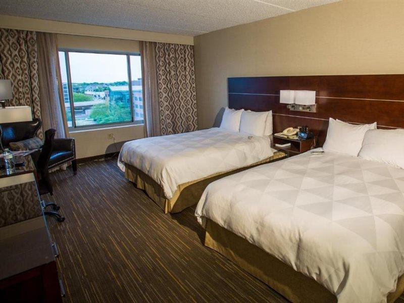 Wyndham Moline On John Deere Commons Hotel Екстериор снимка