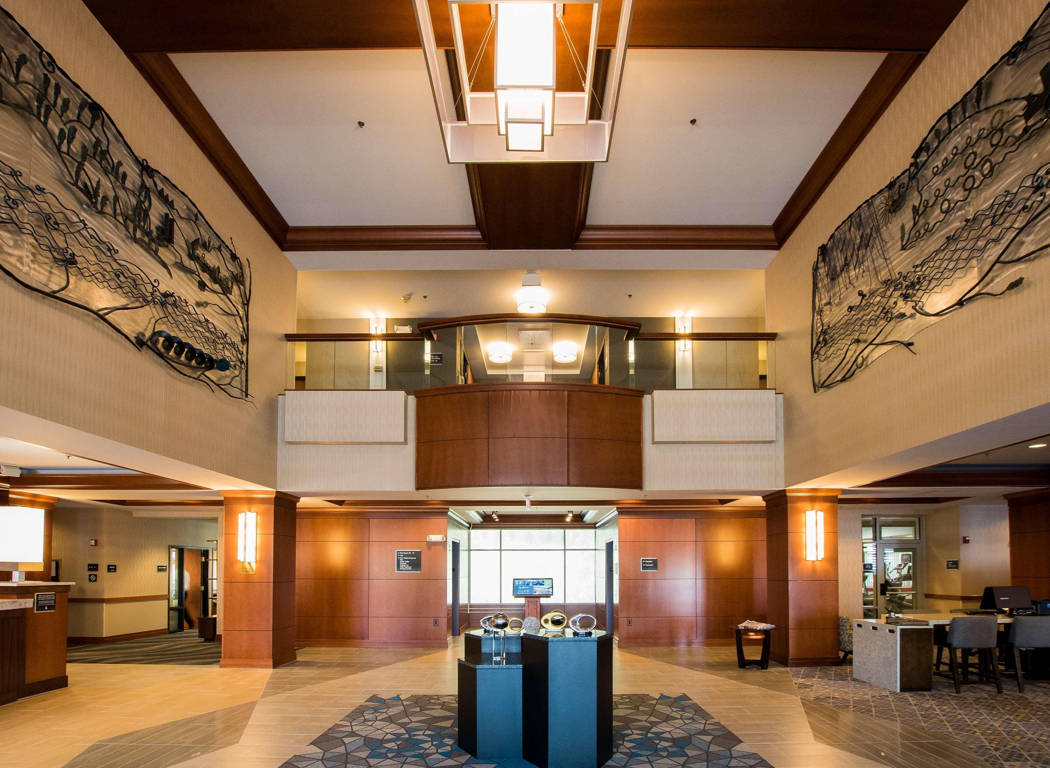 Wyndham Moline On John Deere Commons Hotel Екстериор снимка