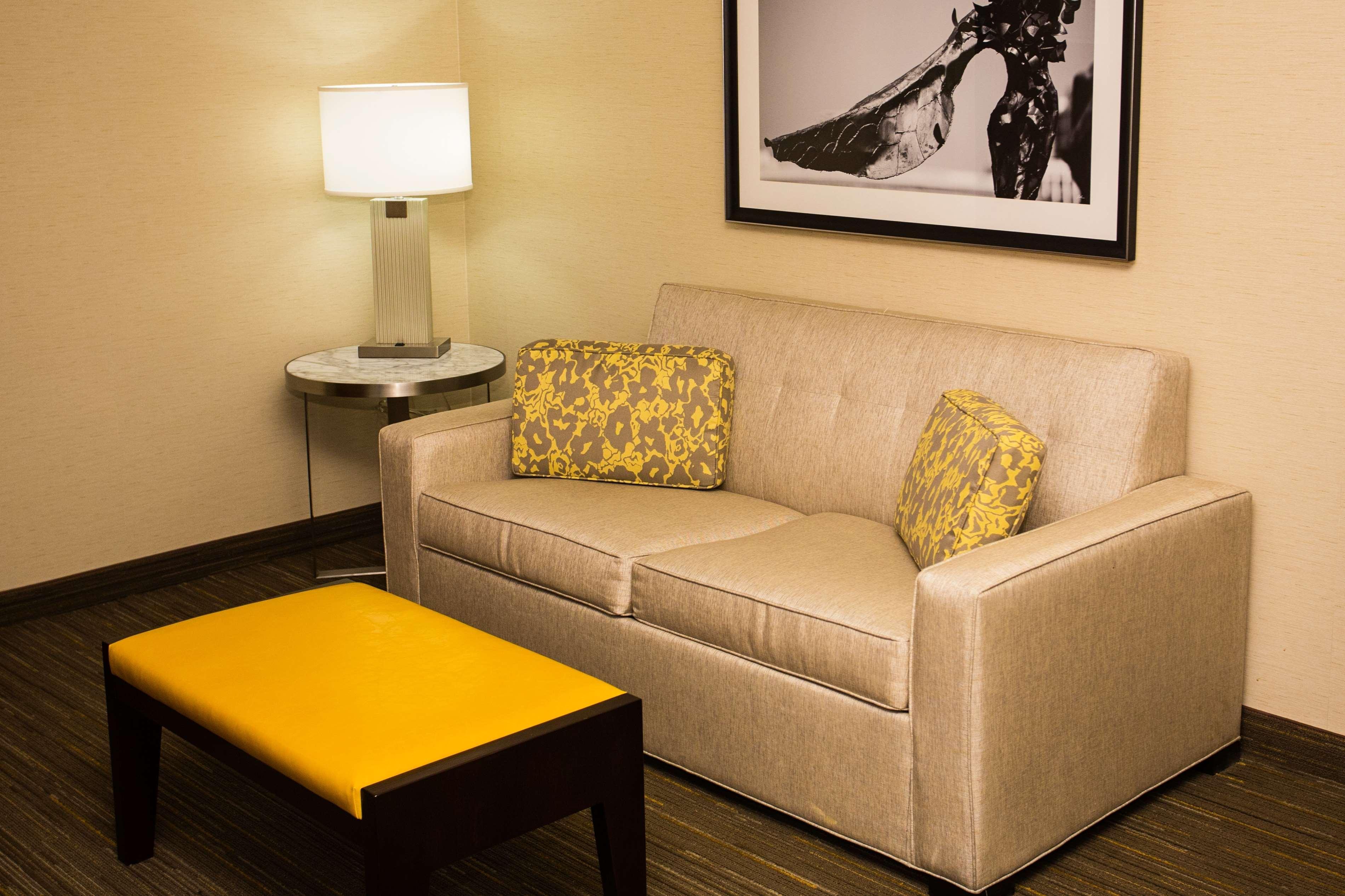Wyndham Moline On John Deere Commons Hotel Екстериор снимка