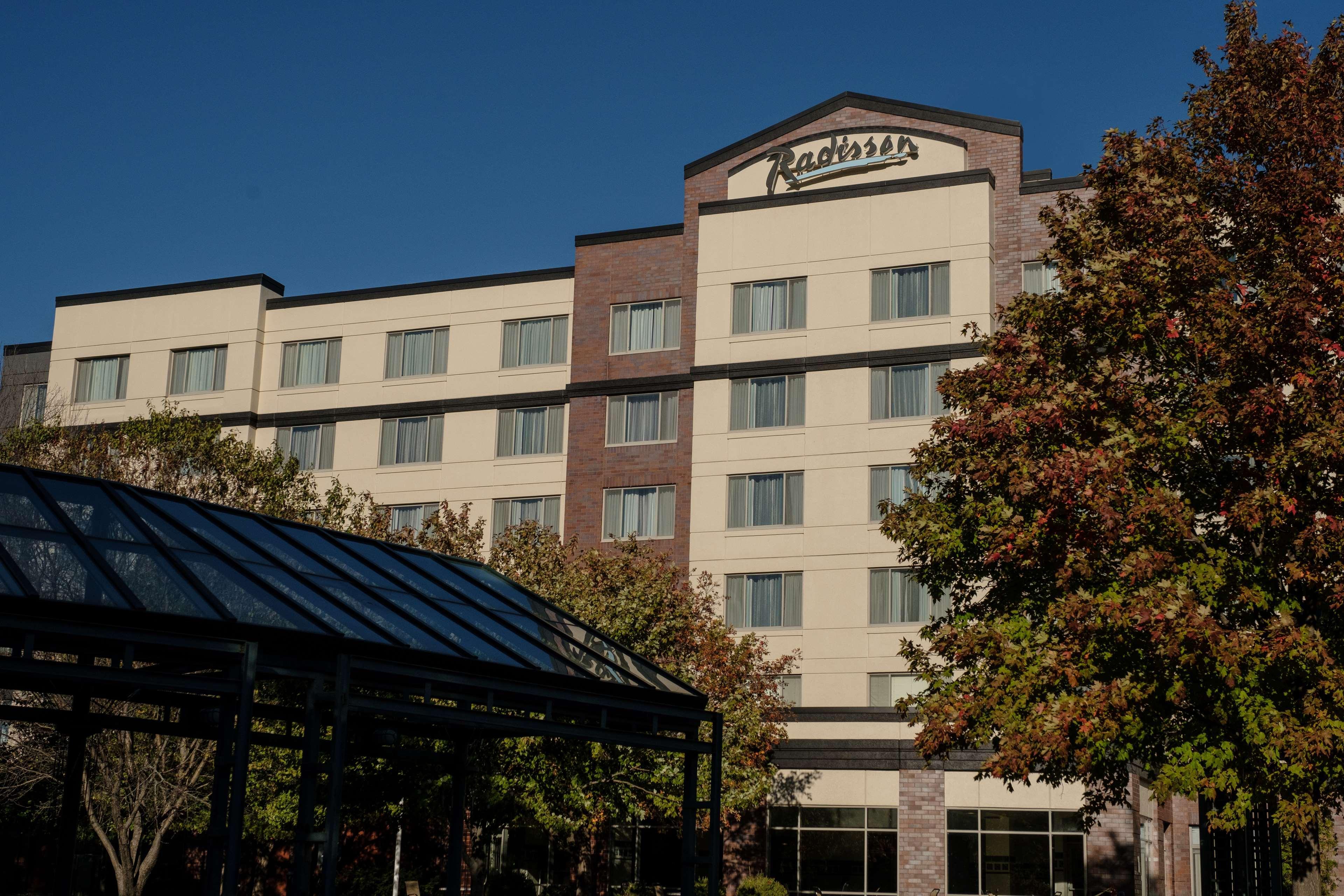 Wyndham Moline On John Deere Commons Hotel Екстериор снимка